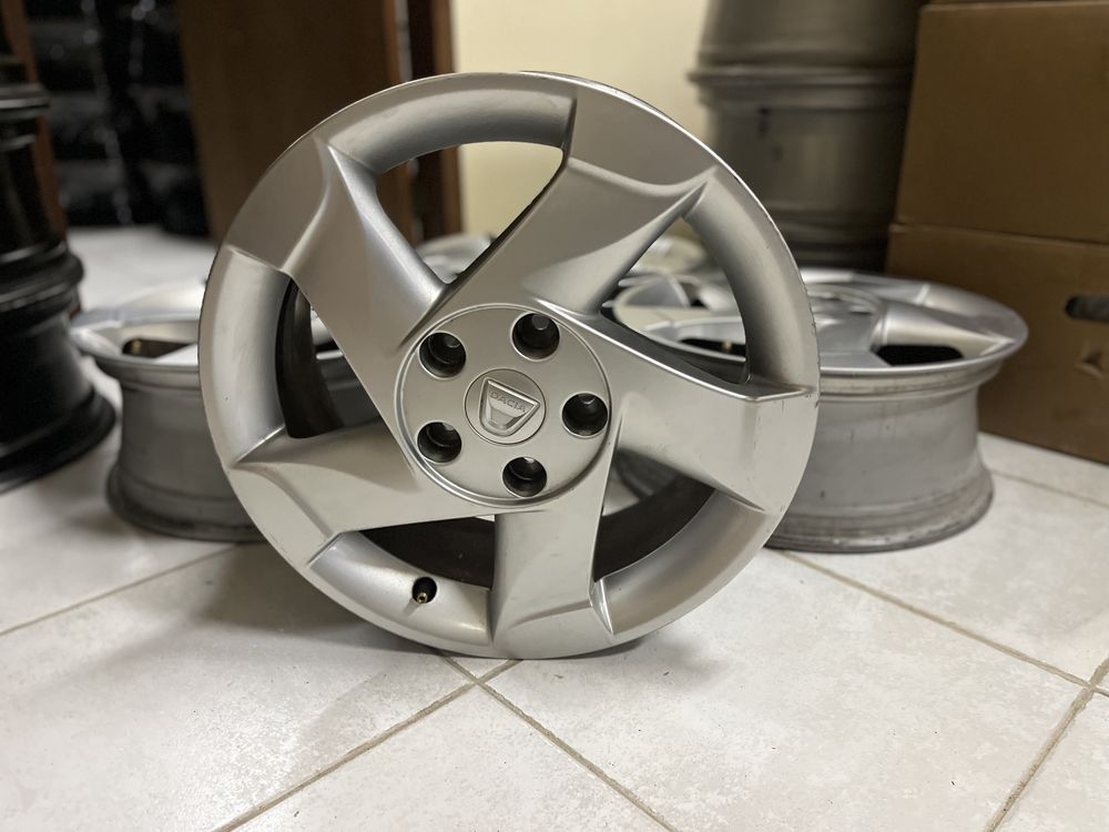 Jantes 16” 5x114.3 Originais Dacia Duster Renault Trafic