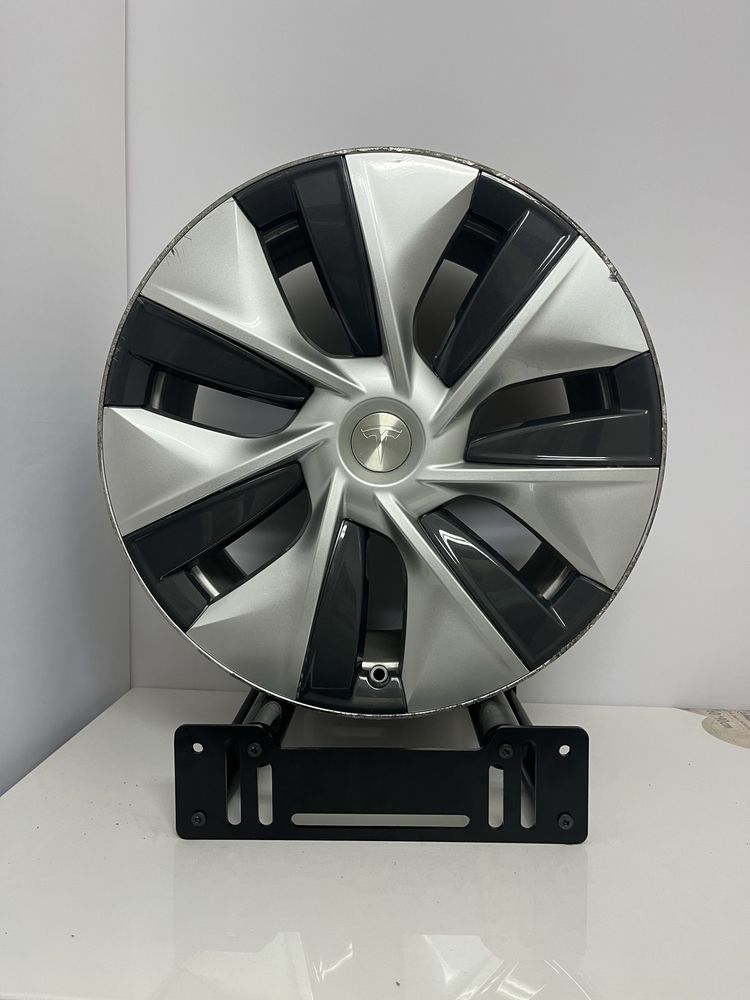 Jante 19” 5x114.3 Original Tesla Model Y
